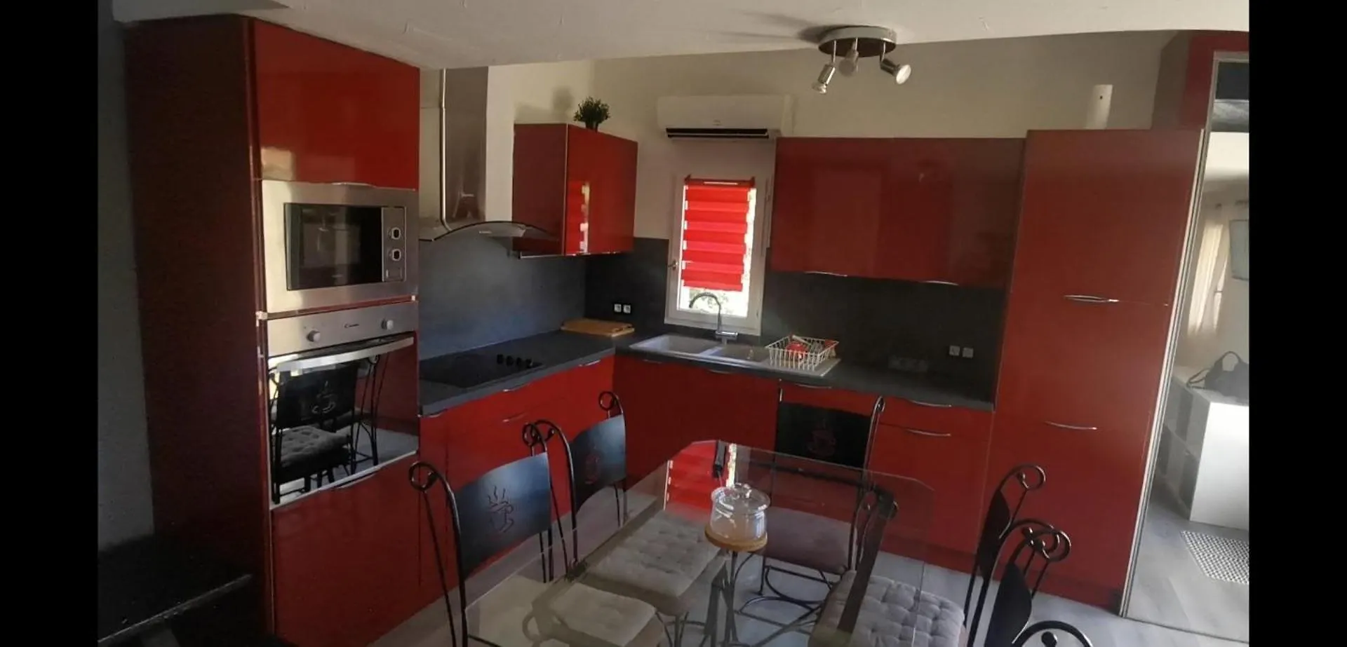 Petite Maison A La Campagne Forcalqueiret Ferienhaus